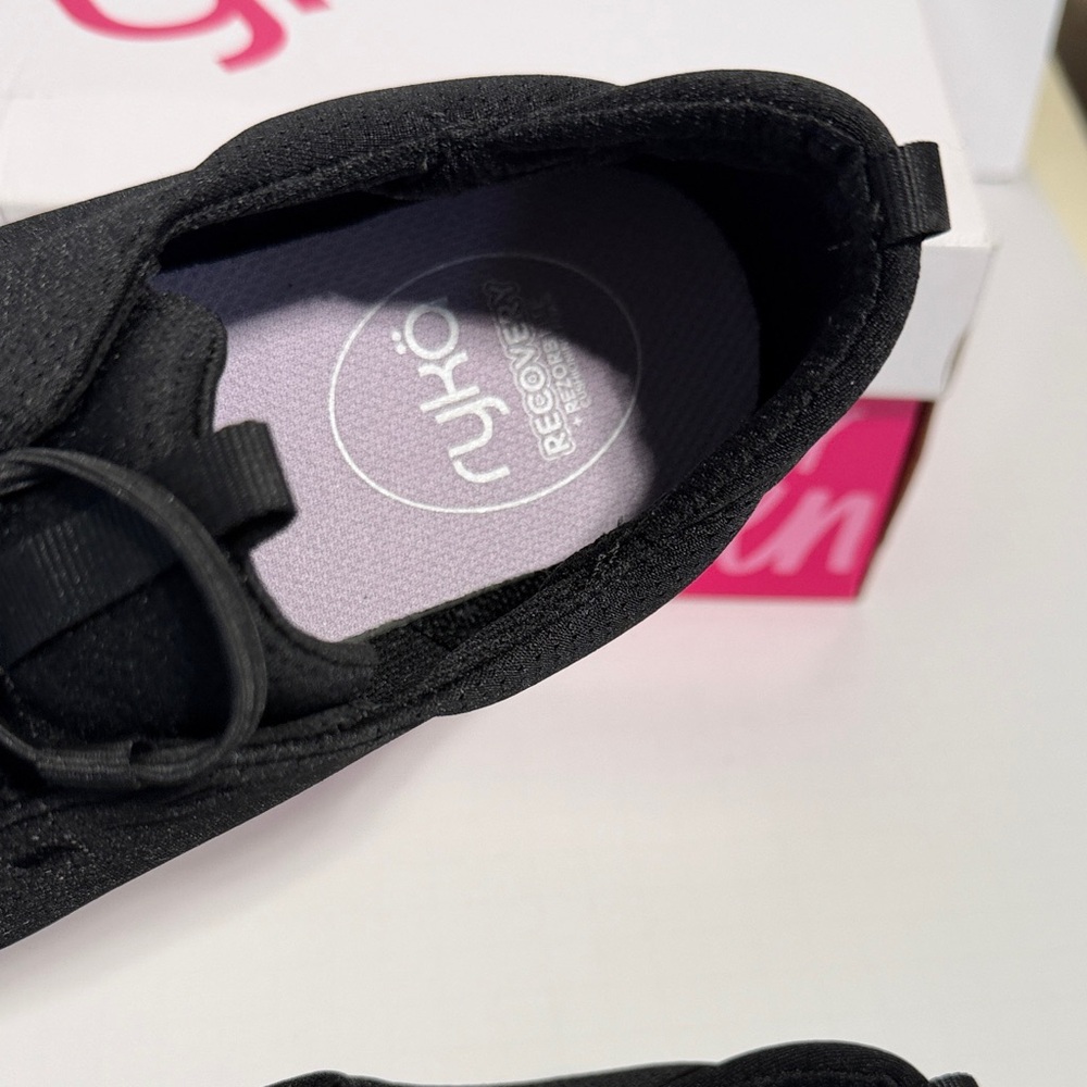 Ryka Women's Black Sneakers 7.5 W (wide) New in box - Picture 4 of 12